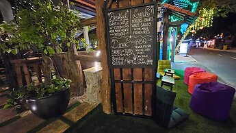 Phoenix Hotel An Bang Beach