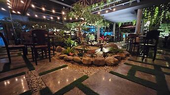 Phoenix Hotel An Bang Beach