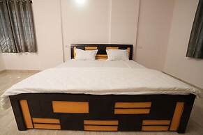 Srushti Service Apartment