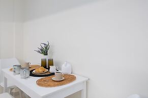 Corfu White Apartment