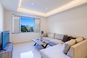 Corfu White Apartment