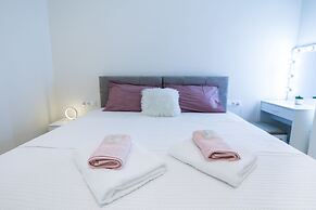 Corfu White Apartment