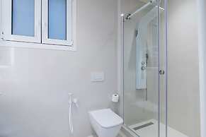 Corfu White Apartment