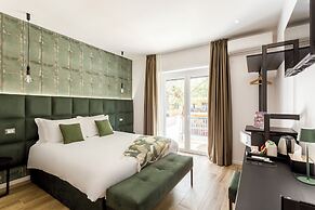 Romi Suite
