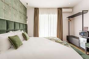 Romi Suite