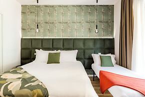 Romi Suite