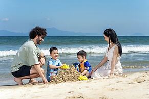 Royal Beachfront Villas Danang