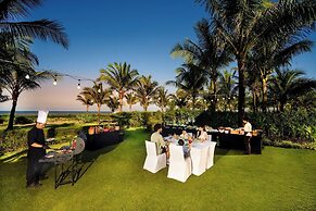 Royal Beachfront Villas Danang