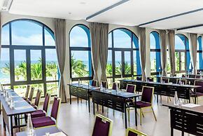 Royal Beachfront Villas Danang