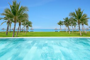 Hoi An Royal Beachfront Villas