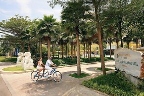 Royal Beachfront Villas Danang