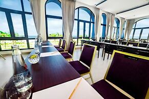 Hoi An Royal Beachfront Villas