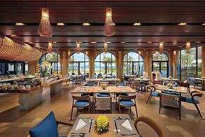 Royal Beachfront Villas Danang