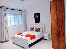 Pontoon Residence & Suites