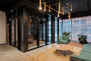 Loft Apartment Gdańsk by Renters