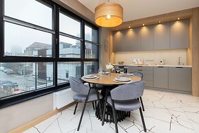 Loft Apartment Gdańsk by Renters