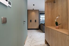 Loft Apartment Gdańsk by Renters