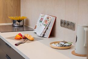 Loft Apartment Gdańsk by Renters