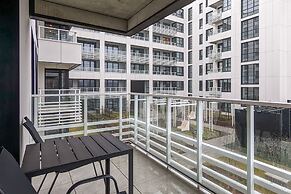 Loft Apartment Gdańsk by Renters