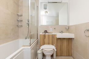 The Clapham Terraced House