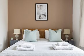 The Clapham Terraced House