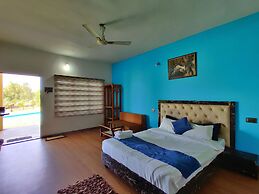 Amigos Lake Resort