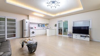 Namyangju Cozy Hill Spa Pension