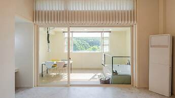 Namyangju Cozy Hill Spa Pension