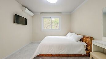 Namyangju Cozy Hill Spa Pension