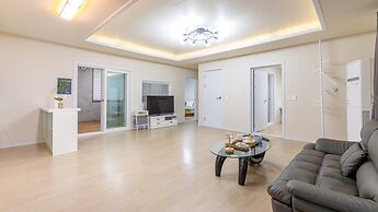 Namyangju Cozy Hill Spa Pension