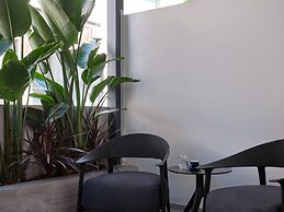 Nur Outline Aparthotel