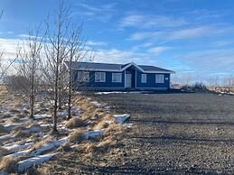 Skalarimi - Country House