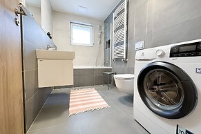 Modern Apartments In Holešovice