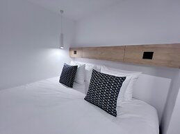 Pinacota Suite Kolonaki