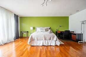 GLOBALSTAY Tranquil Family Retreat