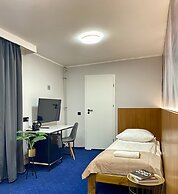 Cube House Aparthotel