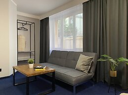 Cube House Aparthotel