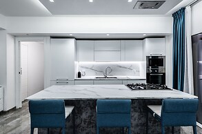 Azzurra Seaview House with Terrace