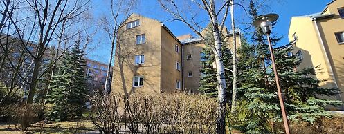 Apartment With 3 Bedrooms by Renters