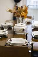 Apartment With 3 Bedrooms by Renters