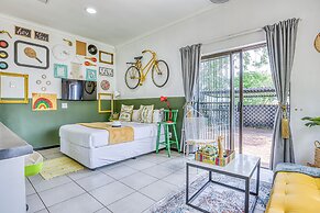 Chic Midtown Studio-1 Bed-solar-pool-fibre-samrand