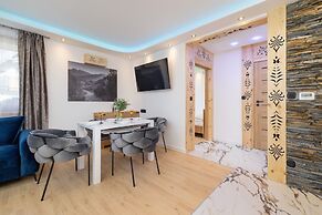 Apartment for 6 With Sauna by Renters