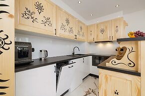 Apartment for 6 With Sauna by Renters