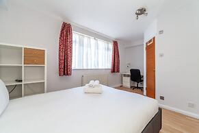 Central And Stylish Flat Regent's Park