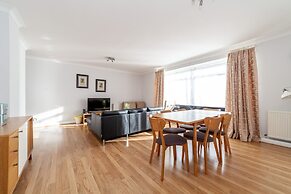 Central And Stylish Flat Regent's Park