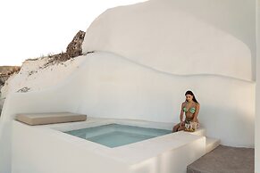 Kanava Cave Winery Villa