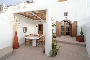 Kanava Cave Winery Villa