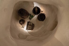 Kanava Cave Winery Villa