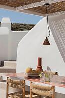 Kanava Cave Winery Villa