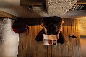 Kanava Cave Winery Villa